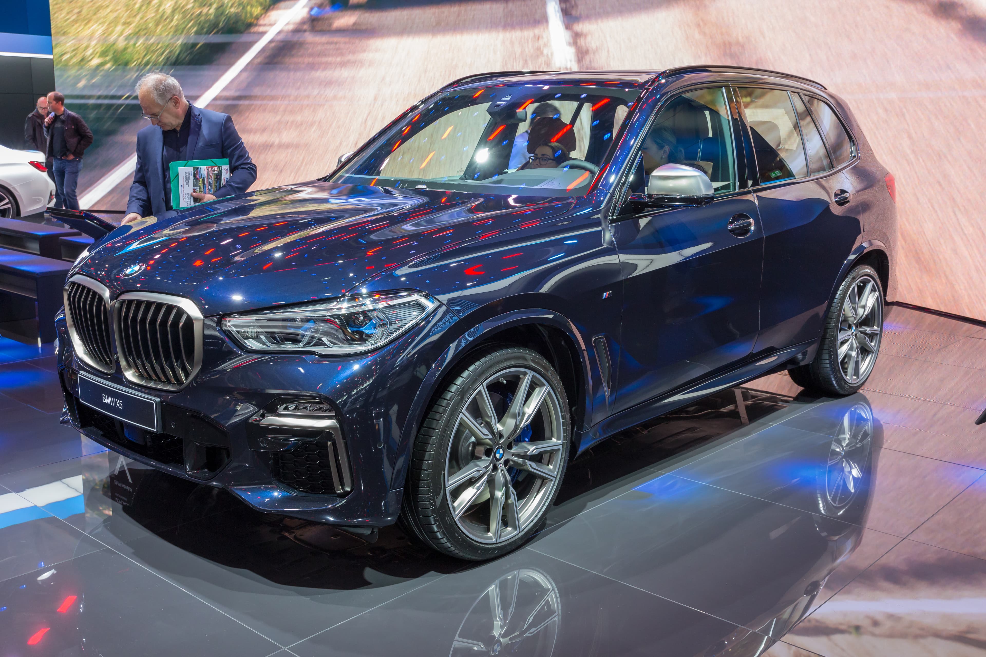 BMW X5 M50d at Mondial Paris Motor Show 2018