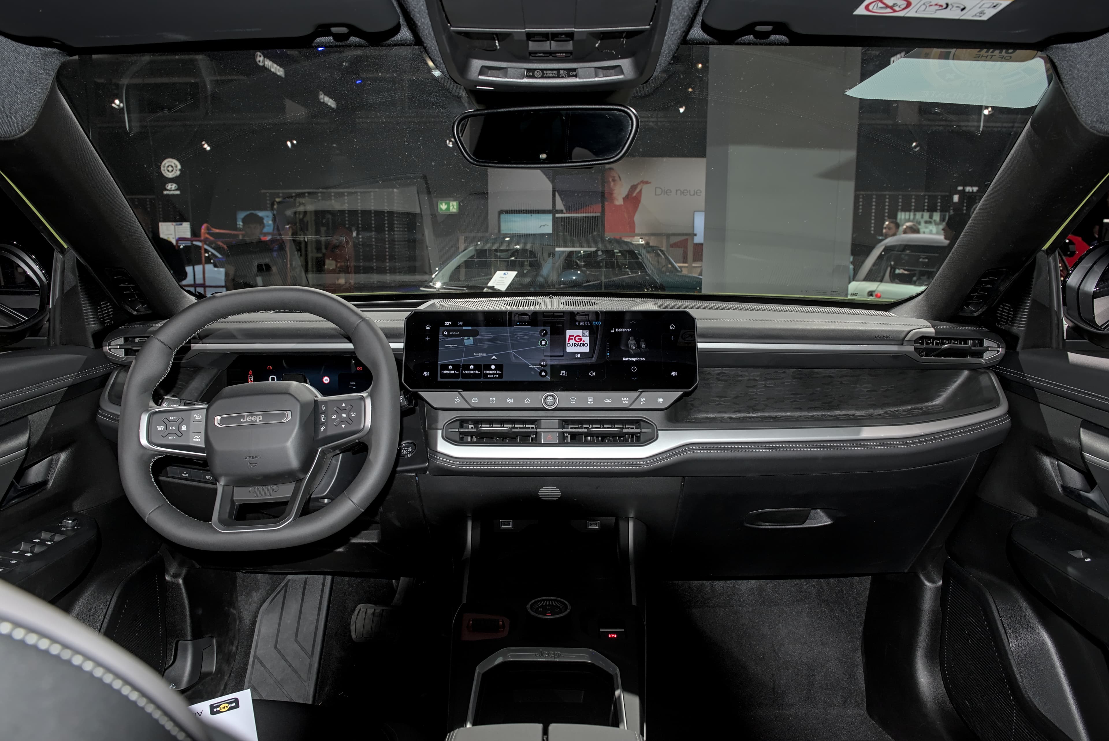 Jeep_Compass_e_(J4U) at Auto Zuerich 2025