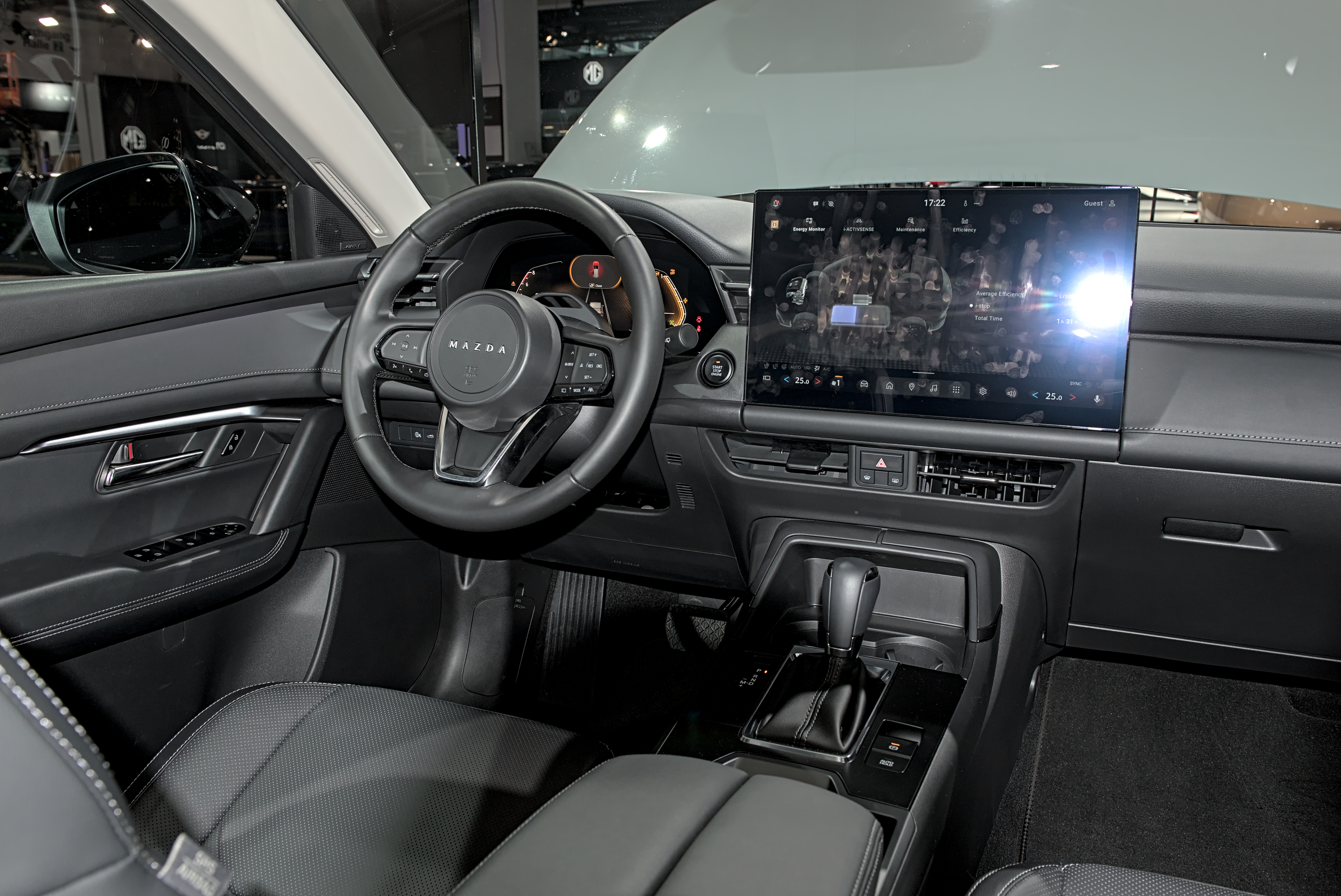 Mazda_CX-5_(KI) at Auto Zuerich 2025